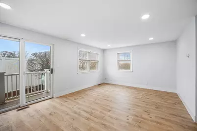 28 Margin St #A, Lynn, MA 01905 - Photo 9