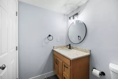 28 Margin St #A, Lynn, MA 01905 - Photo 11