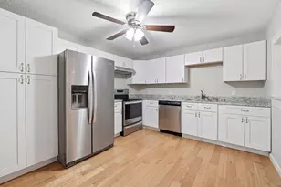 10 Wrentham Rd, Worcester, MA 01602 - Photo 9