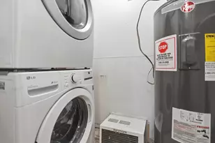 10 Wrentham Rd, Worcester, MA 01602 - Photo 23