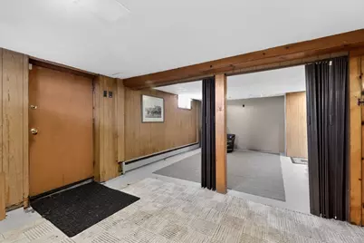 74 Granville St, Holyoke, MA 01040 - Photo 21