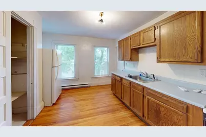 51 Uxbridge St, Worcester, MA 01605 - Photo 25
