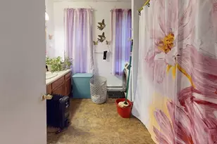 51 Uxbridge St, Worcester, MA 01605 - Photo 17