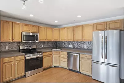 34 Mountain Laurel Lane #34, Fitchburg, MA 01420 - Photo 5