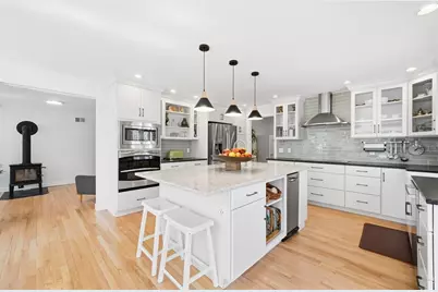 117 Cedar St, Lexington, MA 02421 - Photo 11