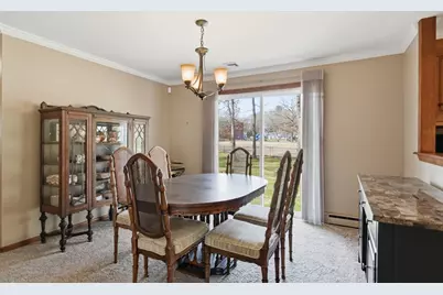 64 Brookwood Dr, Longmeadow, MA 01106 - Photo 9