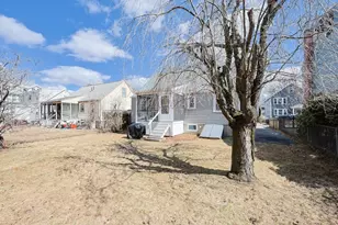 95 Rutland St, Watertown, MA 02472 - Photo 31