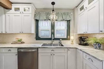 20 Dunnell Rd, Greenfield, MA 01301 - Photo 17