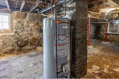 32 Burnap Street, Fitchburg, MA 01420 - Photo 35