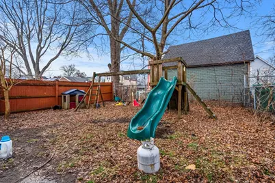 74 Myrtle St, Lynn, MA 01905 - Photo 33