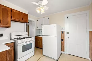 74 Myrtle St, Lynn, MA 01905 - Photo 13