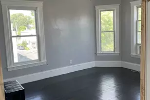 8 Knowlton, Worcester, MA 01603 - Photo 3