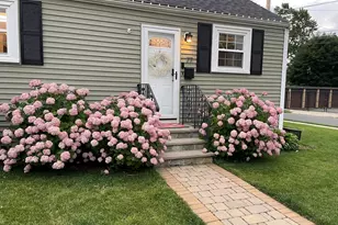 77 Dell Ave, Melrose, MA 02176 - Photo 33