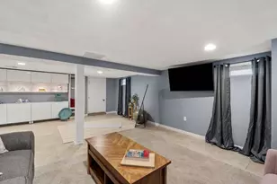 77 Dell Ave, Melrose, MA 02176 - Photo 21