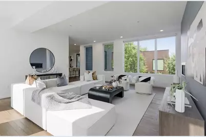 14 I Street #7, Boston, MA 02127 - Photo 1