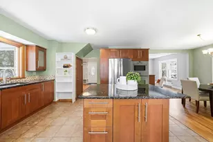 112 Ashcroft Rd, Medford, MA 02155 - Photo 21