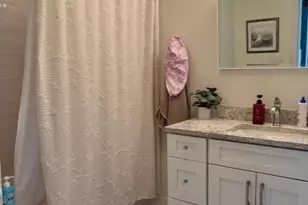 7 Bay St, Hull, MA 02045 - Photo 17