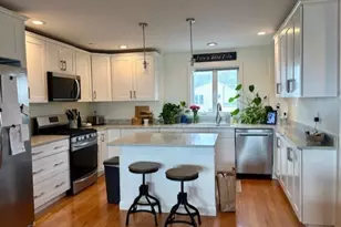 7 Bay St, Hull, MA 02045 - Photo 5