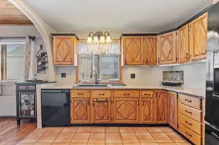 469 Lake Ave, Worcester, MA 01604 - Photo 29