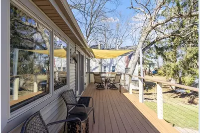 469 Lake Ave, Worcester, MA 01604 - Photo 3