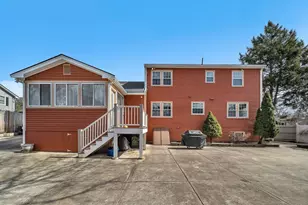 33 Old Farm Rd, Reading, MA 01867 - Photo 29