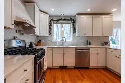 116 Towne Hill Rd, Haverhill, MA 01835 - Photo 9