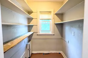 84 Bailey St, Boston, MA 02124 - Photo 9