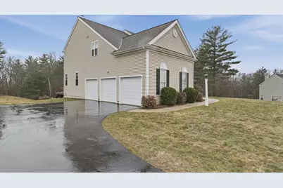 11 Howarth Drive, Upton, MA 01568 - Photo 39