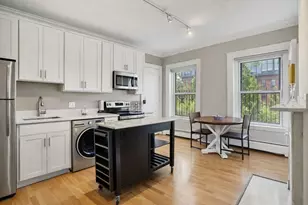 587 Tremont St, Boston, MA 02118 - Photo 5