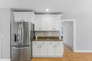 25 Stanphyl Rd, Uxbridge, MA 01569 - Photo 11