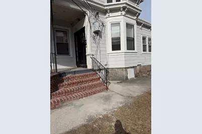 229 Jackson St, Lawrence, MA 01841 - Photo 7