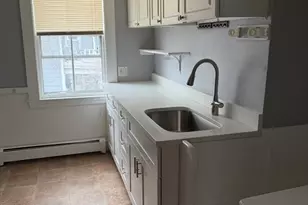 229 Jackson St, Lawrence, MA 01841 - Photo 11