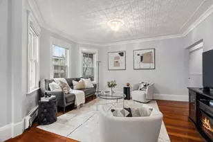 12 Fainwood Cir, Cambridge, MA 02139 - Photo 3