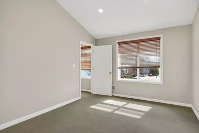 11 Bedford Street #5, Burlington, MA 01803 - Photo 13