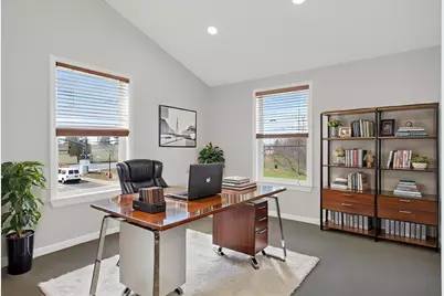 11 Bedford Street #5, Burlington, MA 01803 - Photo 3