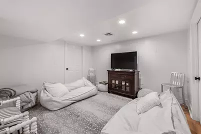 8 Clifton Road, Natick, MA 01760 - Photo 17