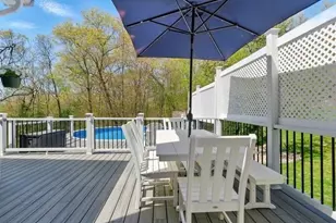 711 Samuel Dr, Northbridge, MA 01588 - Photo 7