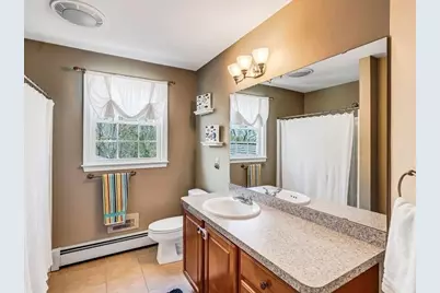 711 Samuel Dr, Northbridge, MA 01588 - Photo 31