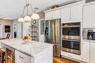 711 Samuel Dr, Northbridge, MA 01588 - Photo 27