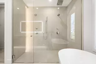 873 Chestnut St, Newton, MA 02468 - Photo 33