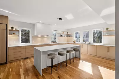 873 Chestnut Street, Newton, MA 02468 - Photo 9