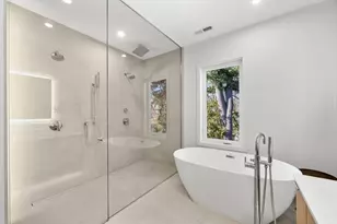 873 Chestnut St, Newton, MA 02468 - Photo 29