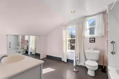 21 Chestnut St, Woburn, MA 01801 - Photo 15