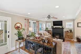 19 Orpheum Ave, East Longmeadow, MA 01028 - Photo 9