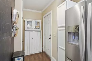 19 Orpheum Ave, East Longmeadow, MA 01028 - Photo 23