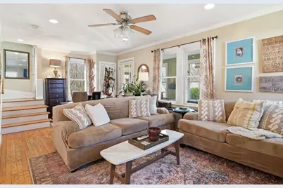 19 Orpheum Ave, East Longmeadow, MA 01028 - Photo 13