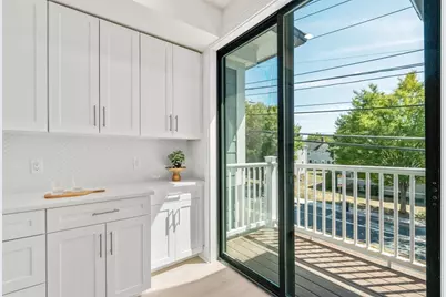 260 Elm St, Everett, MA 02149 - Photo 11