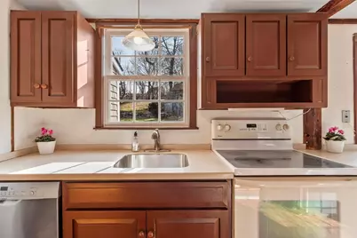 39 Eastern Ave, Essex, MA 01929 - Photo 21