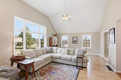 24 Dow Street, Pepperell, MA 01463 - Photo 9