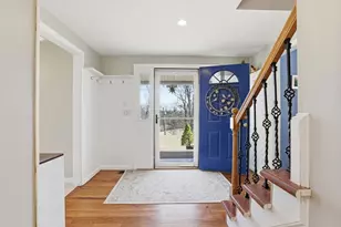 24 Dow St, Pepperell, MA 01463 - Photo 5